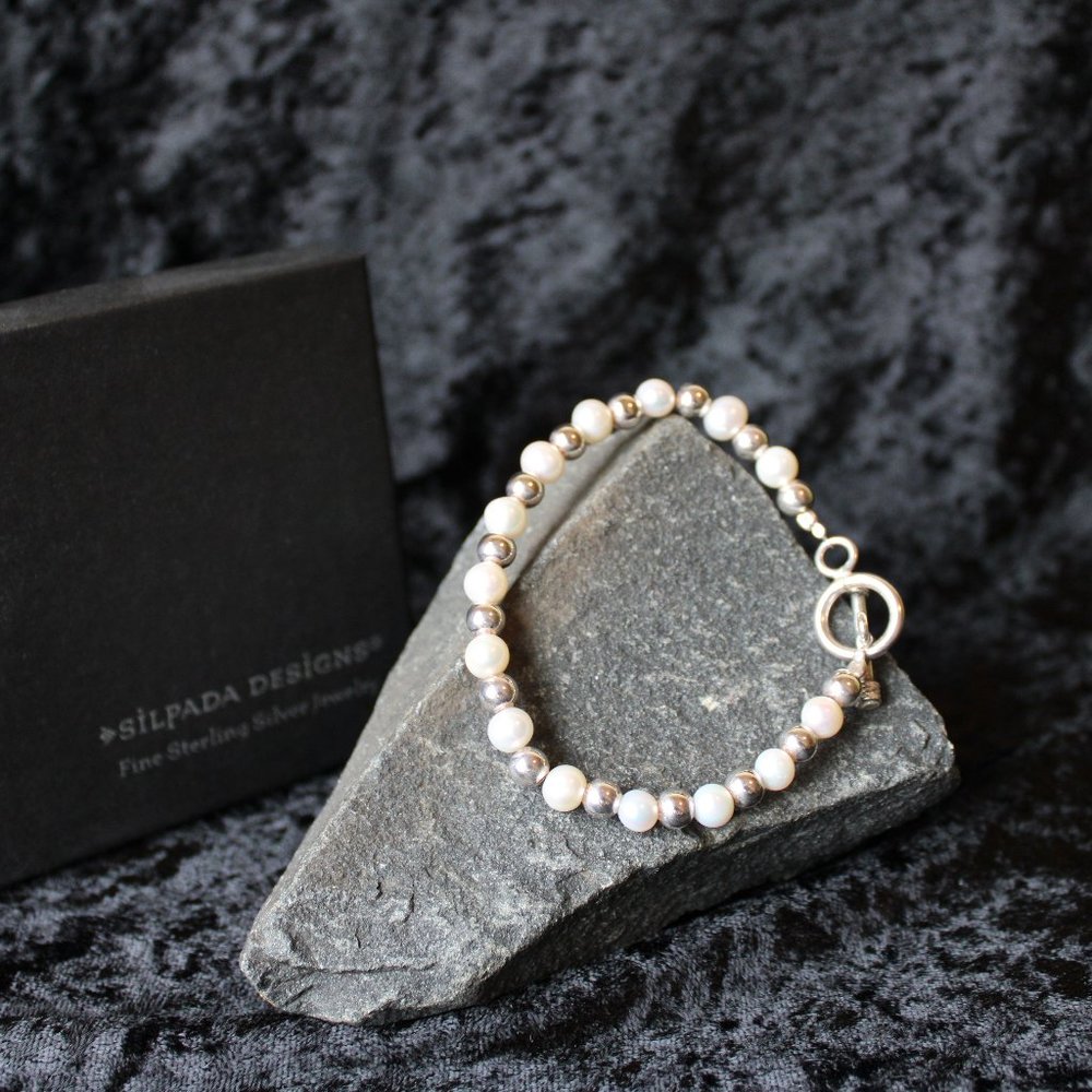 Silpada Silver and Pearl Bracelet B0372